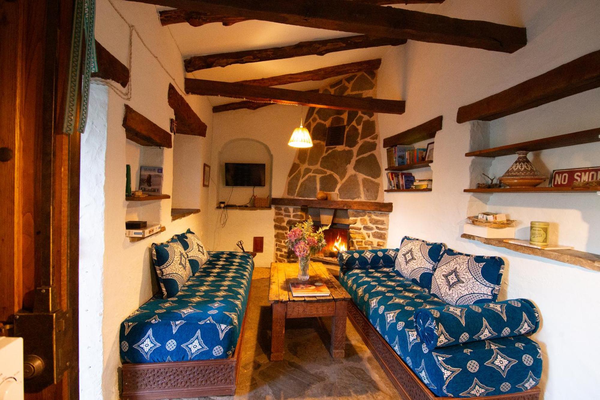 La Casa Del Nogal Villa Guejar Sierra Exterior photo